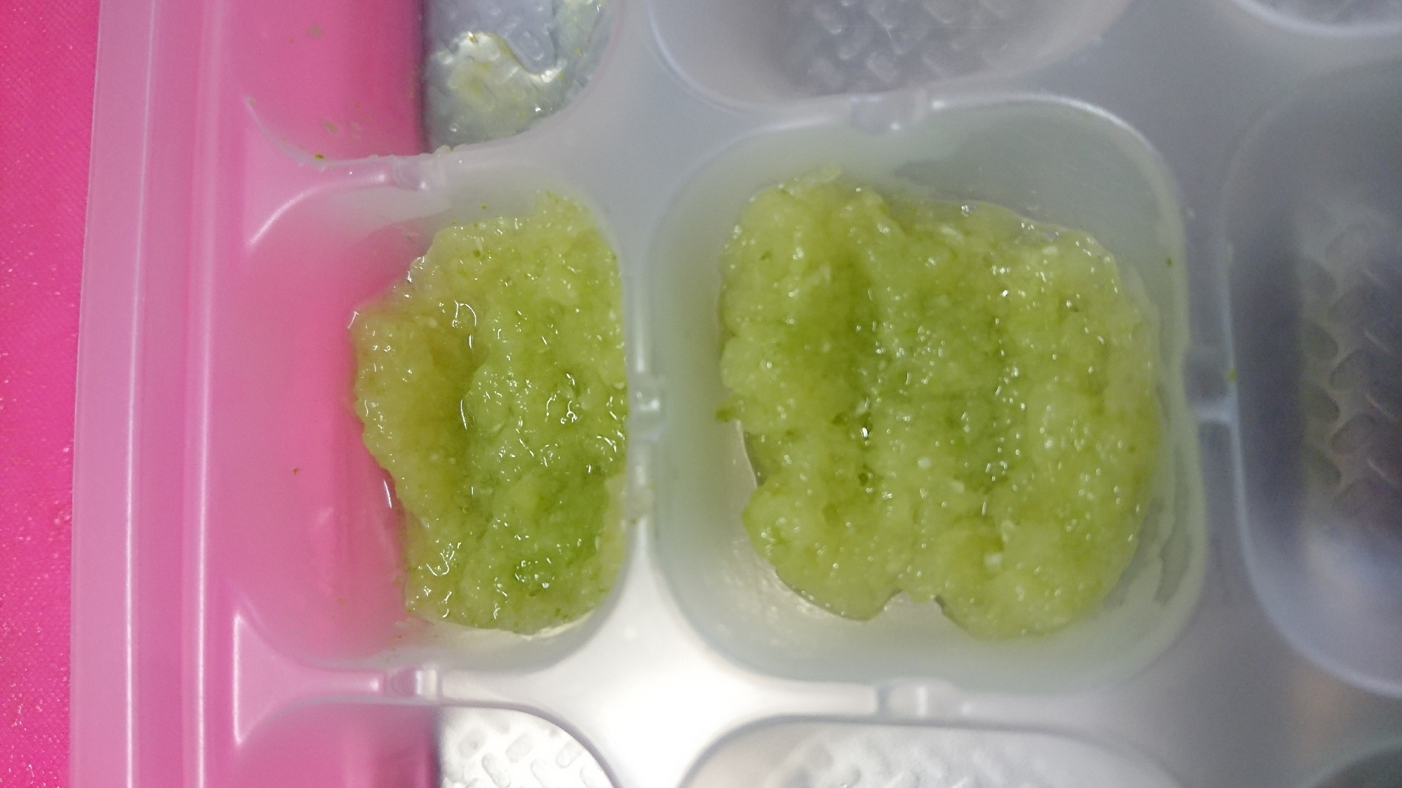 離乳食中期 きゅうり 冷凍 レシピ 作り方 By ぱちくりさん 楽天レシピ 離乳食中期 きゅうり 冷凍 レシピ 作り方 By ぱちくりさん 楽天レシピ