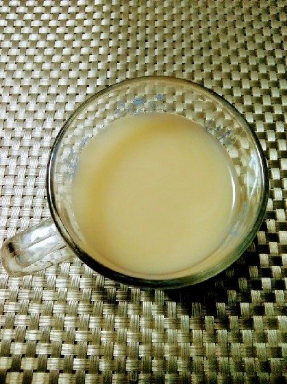 ノンカフェイン麦茶ラテ