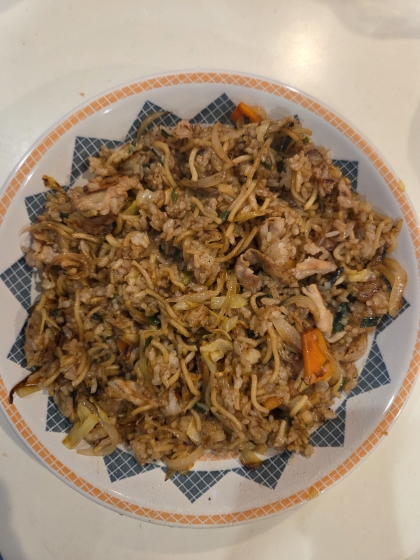 春キャベツのそば飯