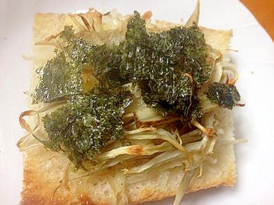 オリーブオイル玉ねぎとゴボウのフランスパントースト レシピ 作り方 By ぴさきのマリちゃん 楽天レシピ