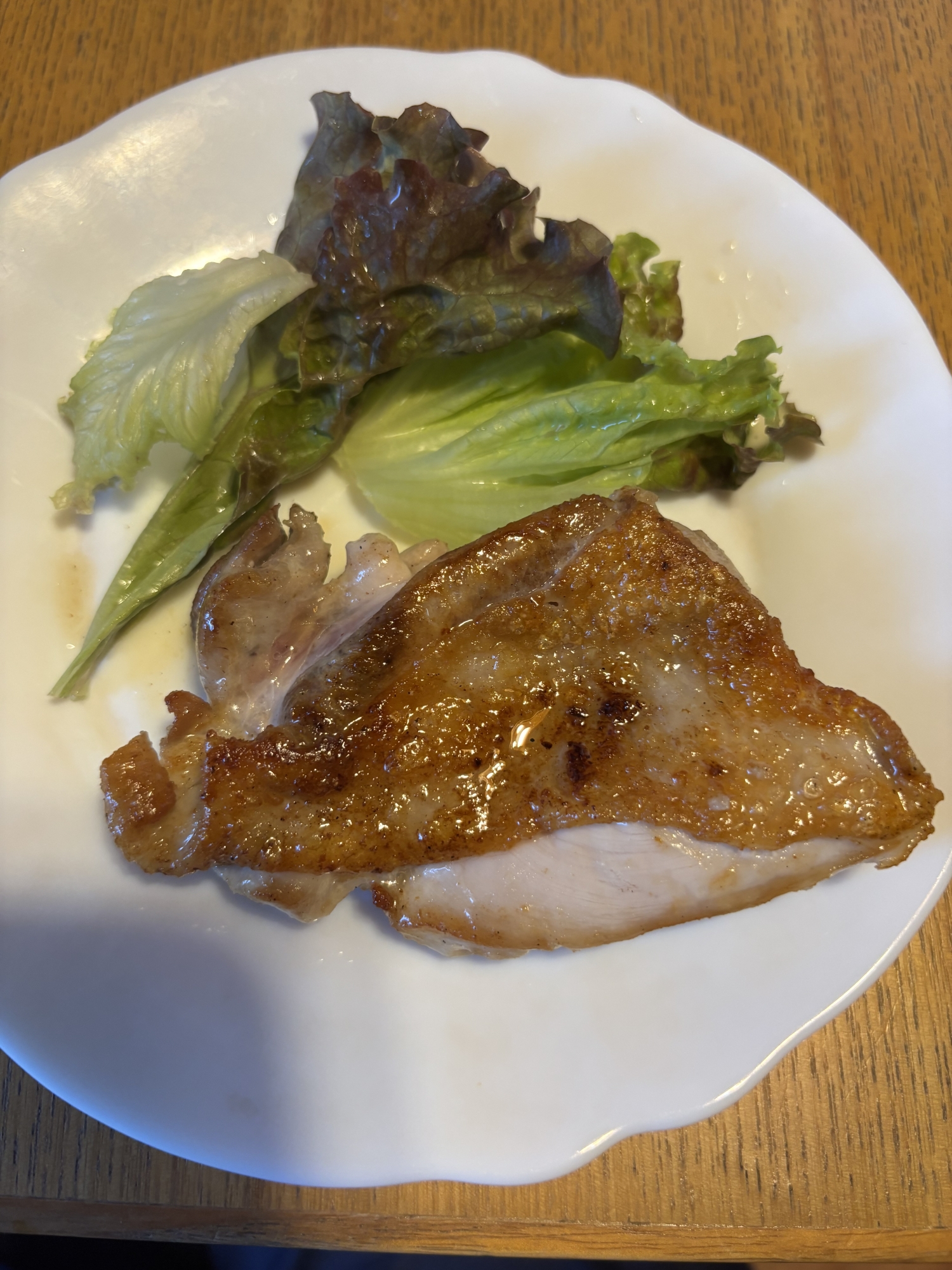 パリッと皮のチキンソテー