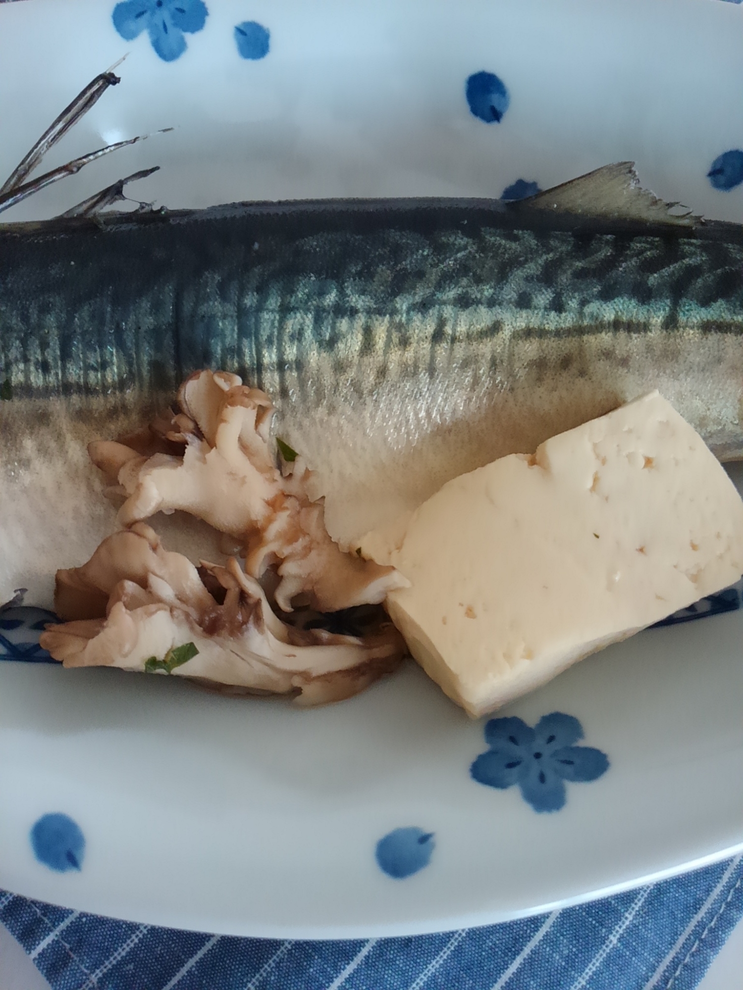 サバと豆腐の煮物　魚の旨みが感じれます♪