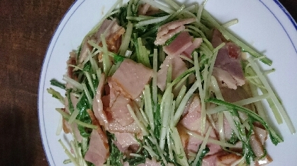 大量の水菜を美味しくいただけました！簡単なのでまた作ります(*'ω'*)