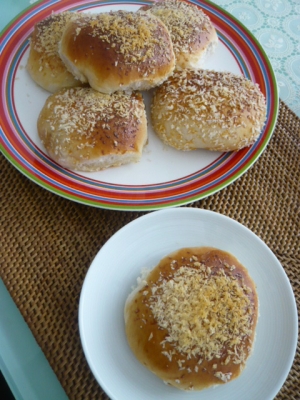 HBに生地はおまかせ　焼きカレーパン