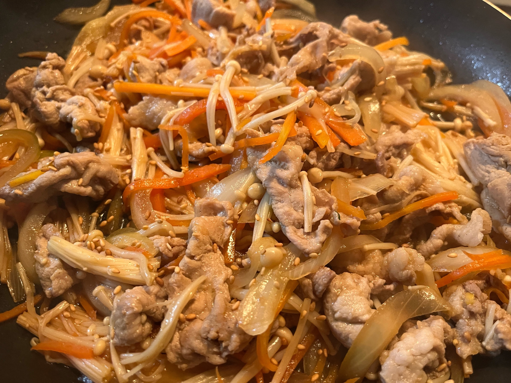 えのきでとろみ！豚肉と野菜の炒め物