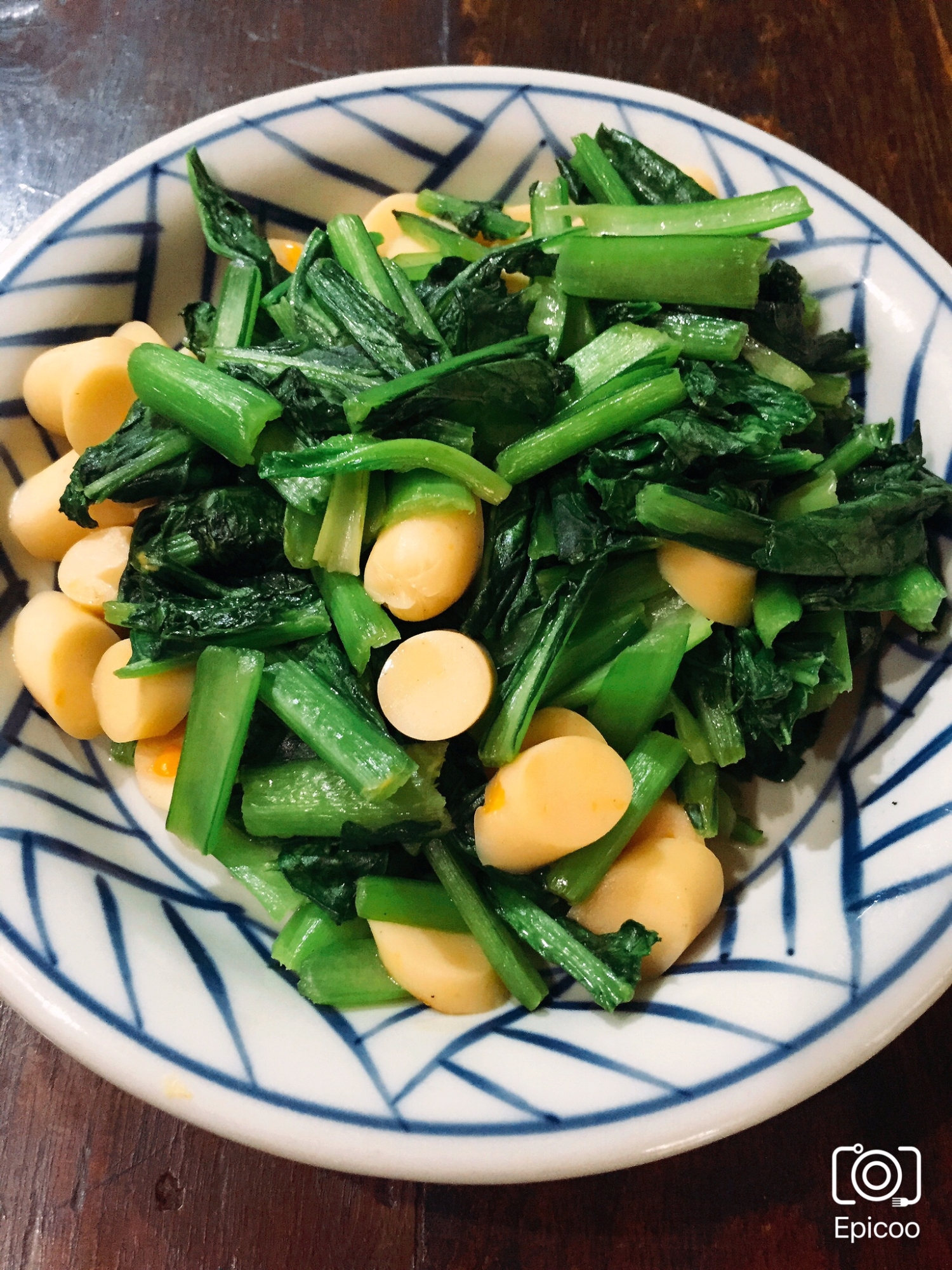 小松菜とチーかまの炒め物