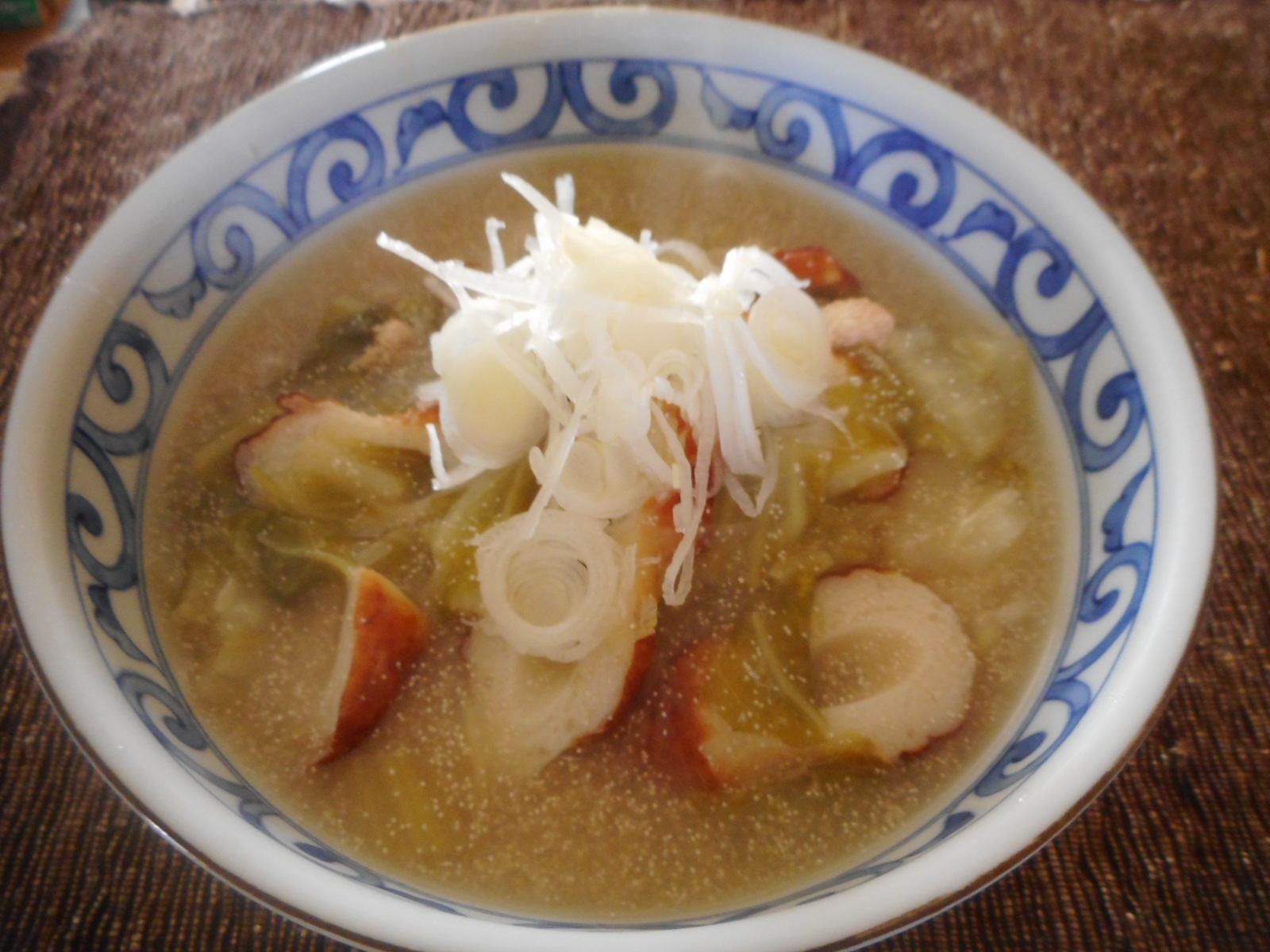 ちくわとタラコと白菜のあんかけうどん