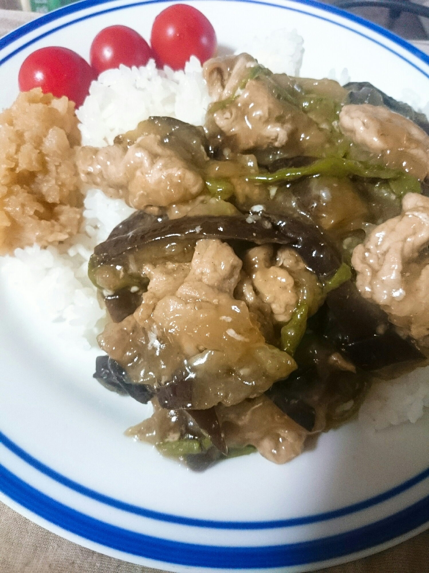 夏野菜ナスの中華丼(*ฅ́˘ฅ̀*)♡