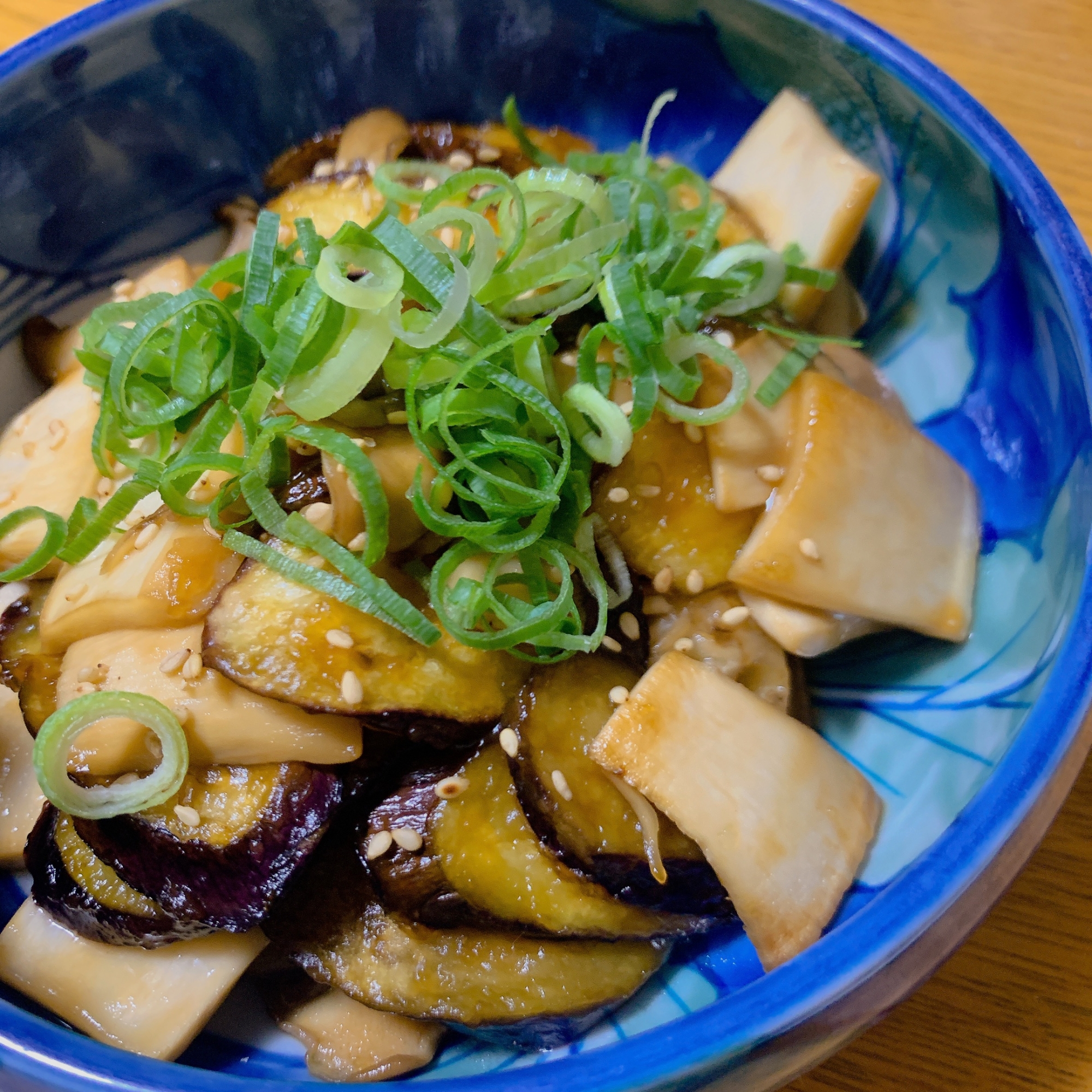 きのことナスの甘酢炒め