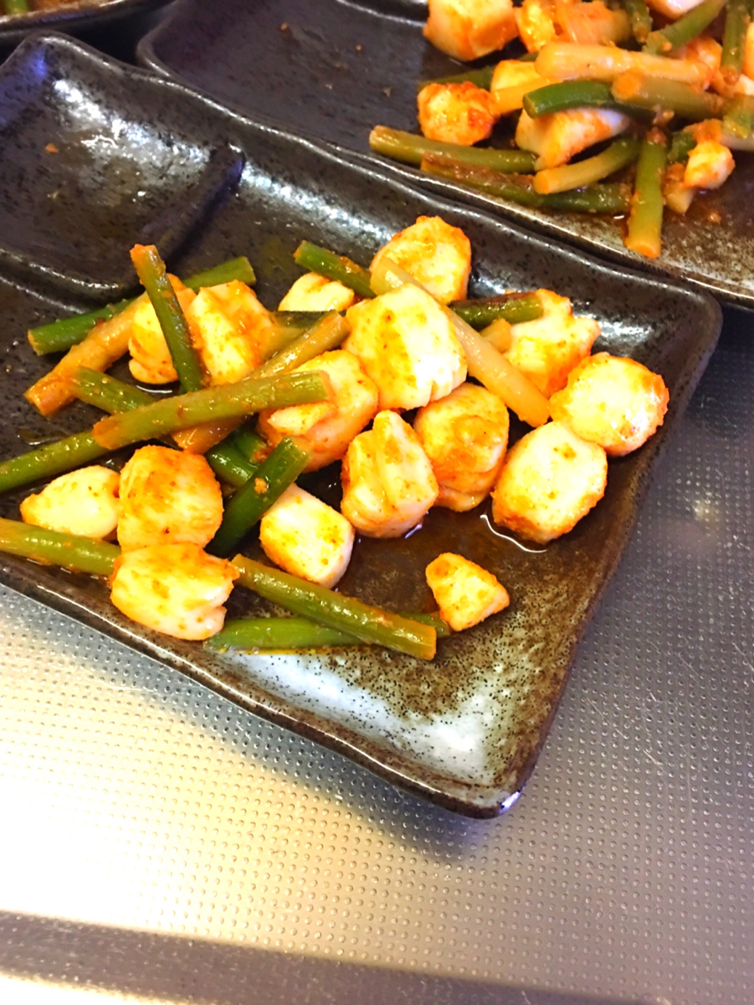 ロールイカとニンニクの芽のキムチ炒め レシピ 作り方 By プニプニちゃ 楽天レシピ