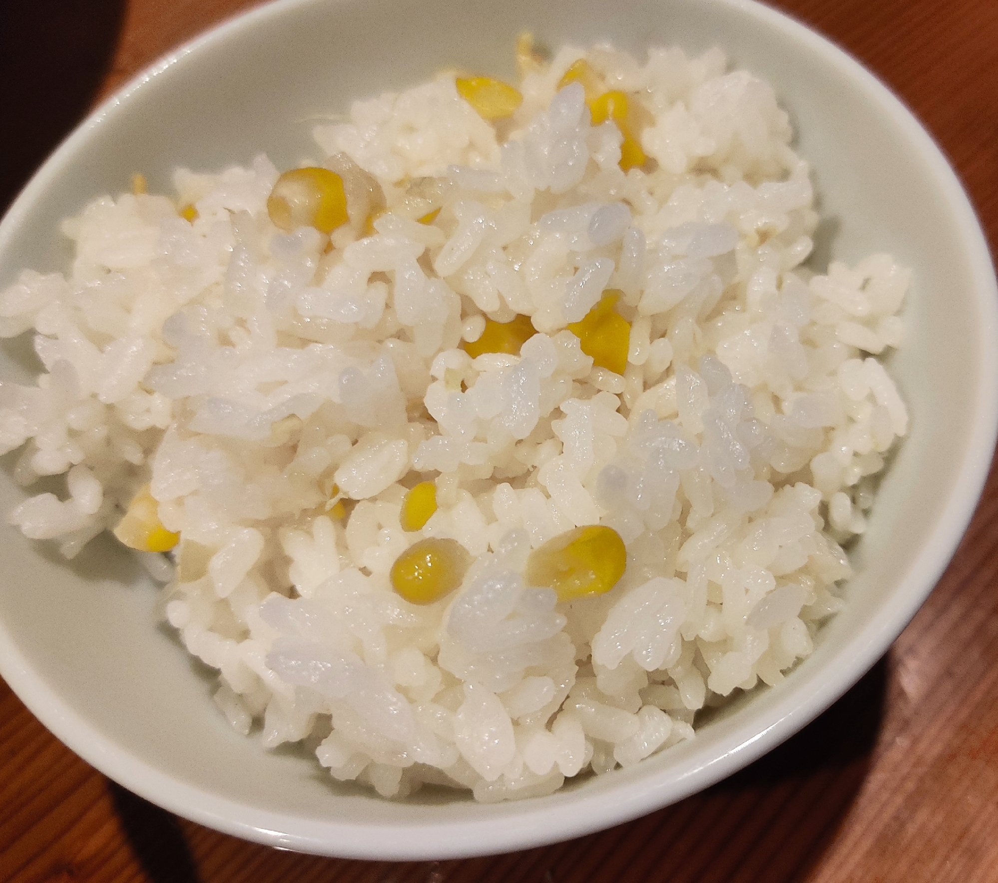 甘さにビックリ!!!丸ごととうもろこしご飯