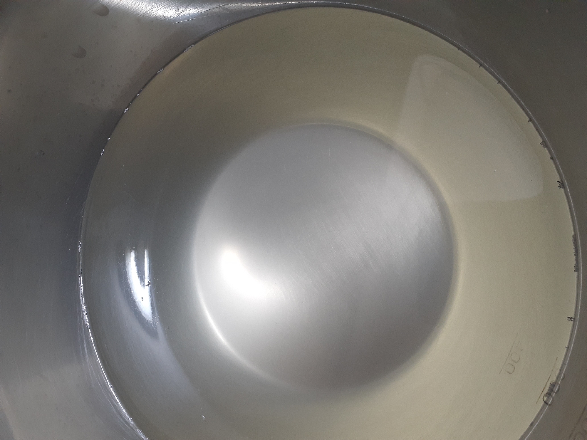 牛スジを煮込んだ時のスープに浮いた油の取り方