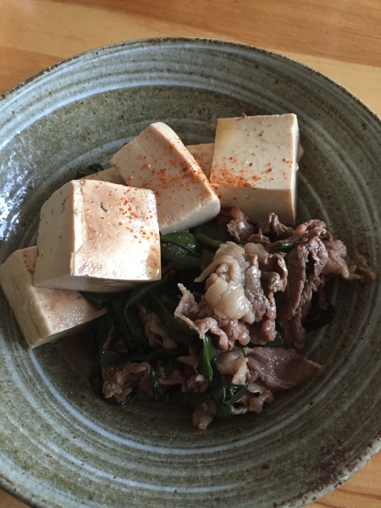 青ネギたっぷり牛肉と豆腐の甘辛煮