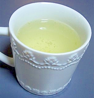 喉風邪に はちみつレモンのホットドリンク レシピ 作り方 By みぃあ1654 楽天レシピ 喉風邪に はちみつレモンのホットドリンク レシピ 作り方 By みぃあ1654 楽天レシピ