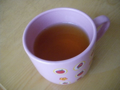 夏の残りの麦茶を発見！
ポカポカ～したくて作りました*＾＾*
しょうがのおかげで体が温まる～♬
まだまだあるので、また作りますね♡