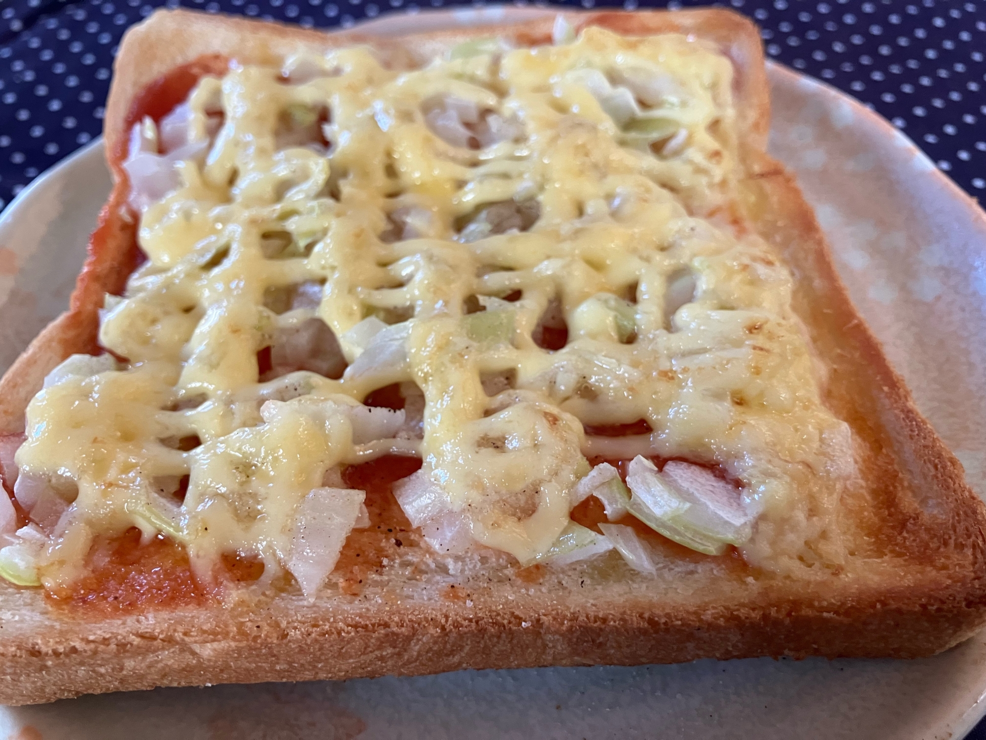 簡単!美味しい❤️オニオンビザトースト