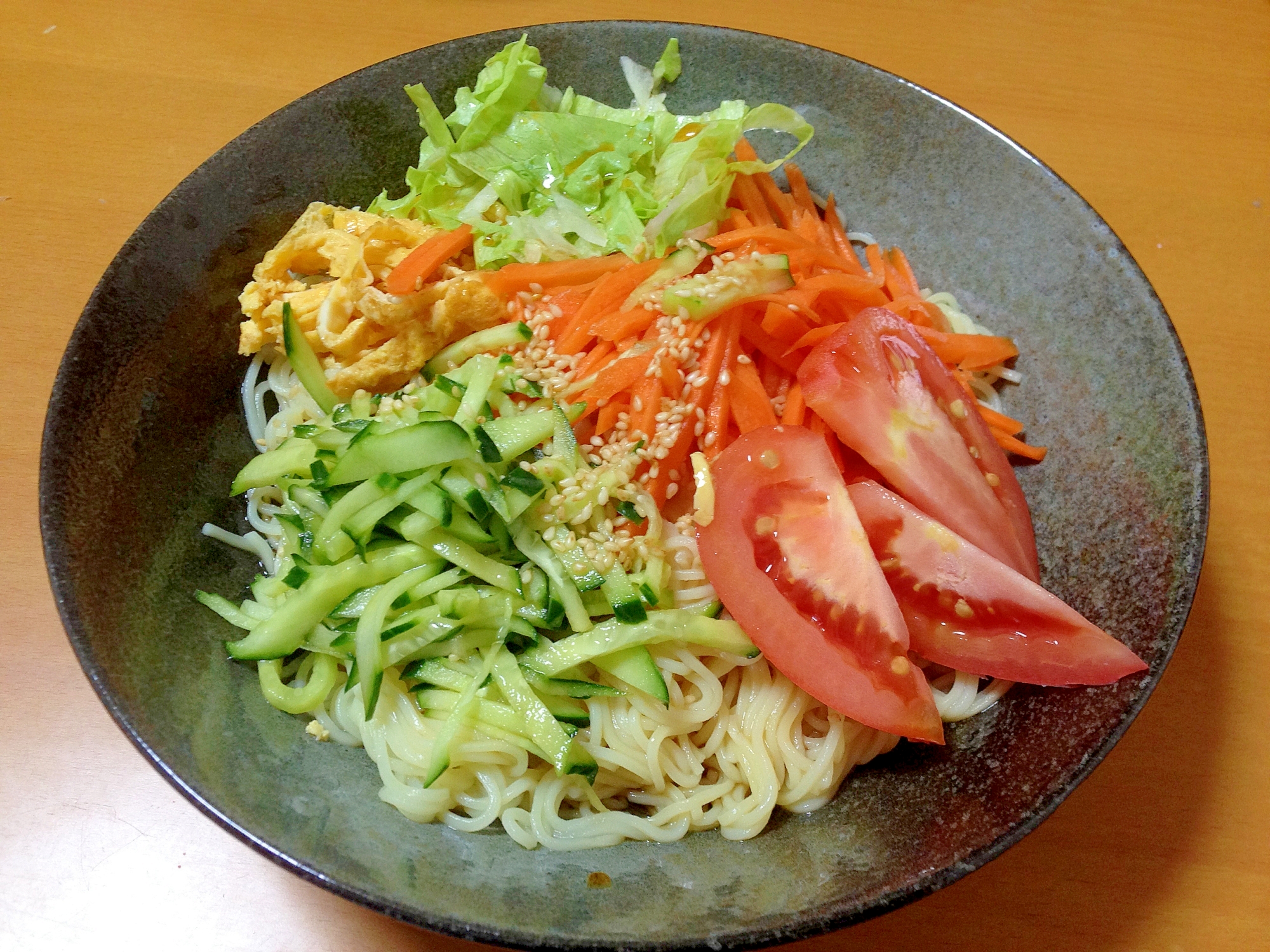 野菜もりもり冷やし中華(^^)/