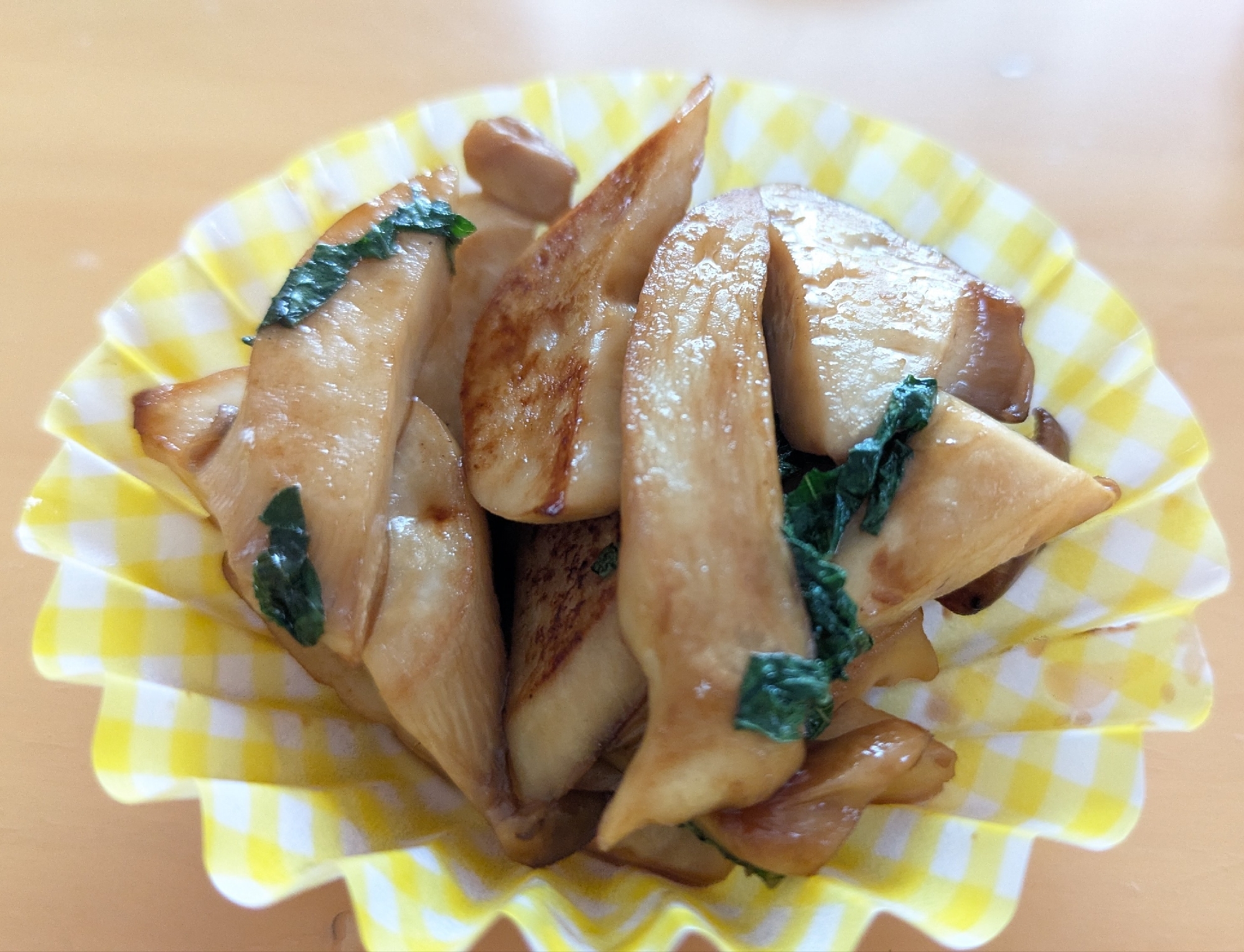 お弁当の隙間おかず☆エリンギと大葉のポン酢炒め