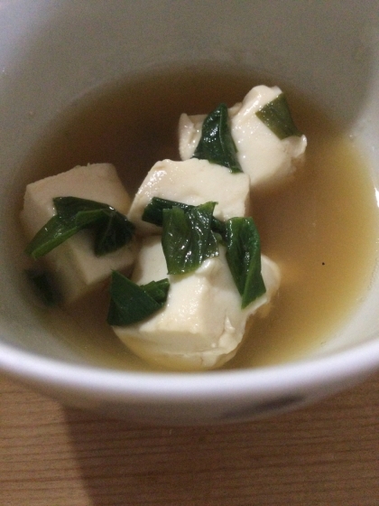 細ニラと豆腐の味噌汁