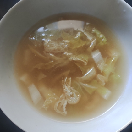 白菜と油揚げの味噌汁