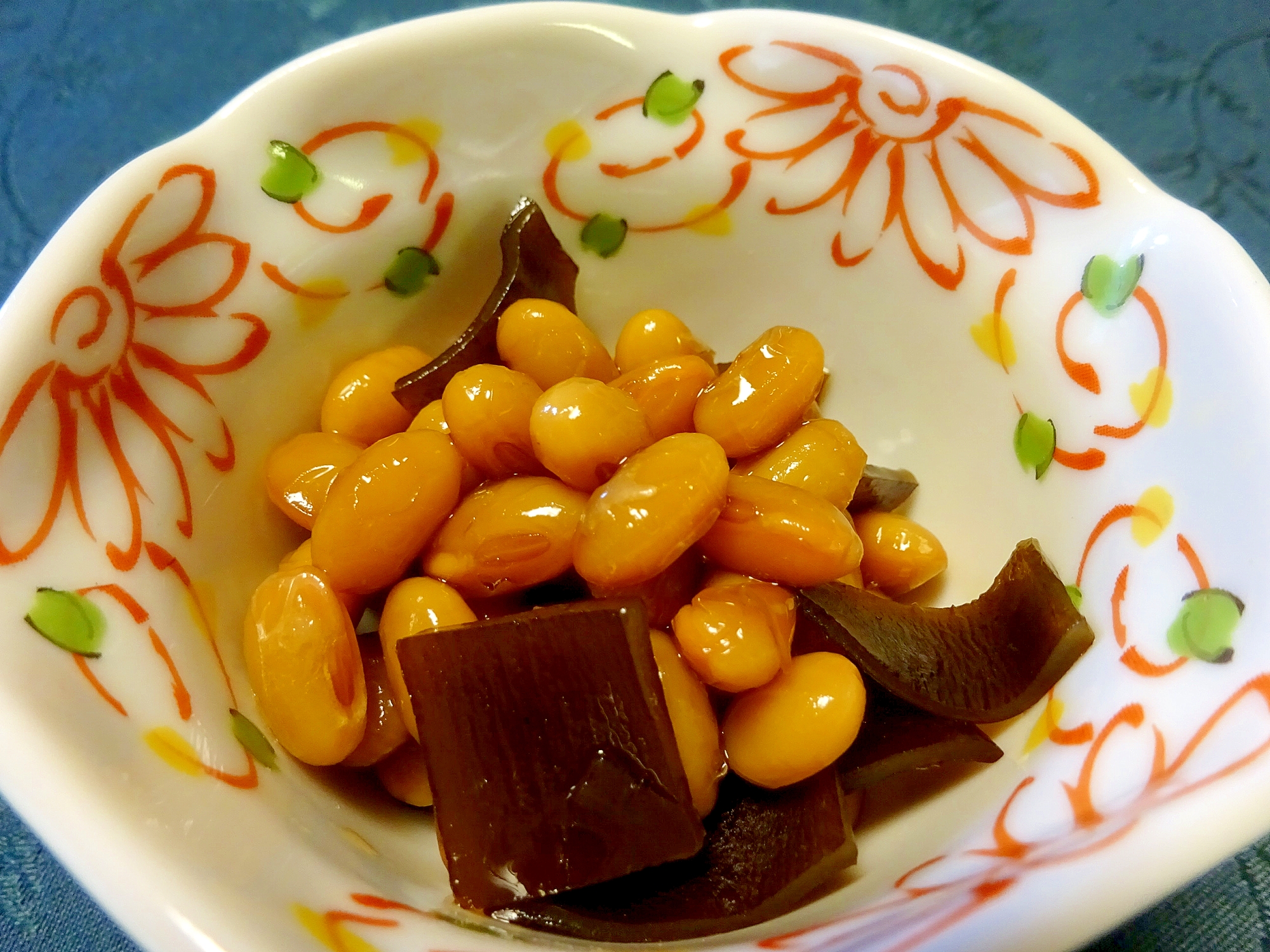 ■20分で..出汁とったあとの昆布で昆布豆