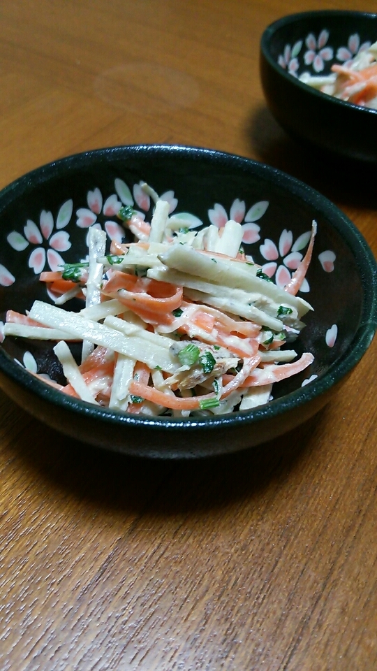 シーチキンとゴボウとにんじんのサラダ