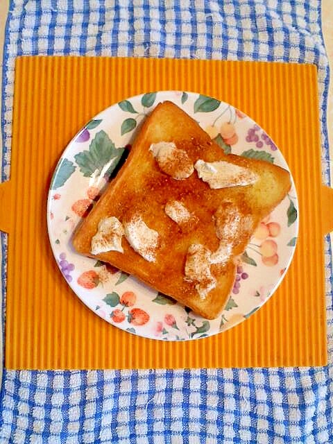 バニラアイスのシナモントースト♪ レシピ・作り方 by テツオ63 - 楽天