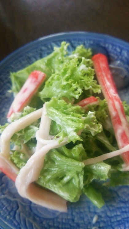 カニかまと野菜のサラダ