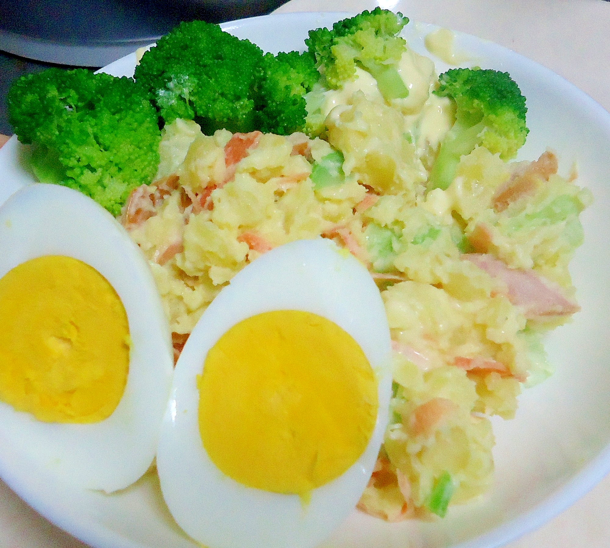 コリコリ食感　ポテトサラダ