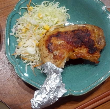 皮がぱりぱりローストチキン