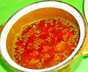 プチトマトのコンソメスープ