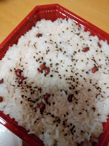 炊飯器で★茹で小豆と無洗米で作る簡単なお赤飯風ご飯