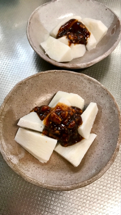 くるみ味噌で食べる☆レンジ里芋