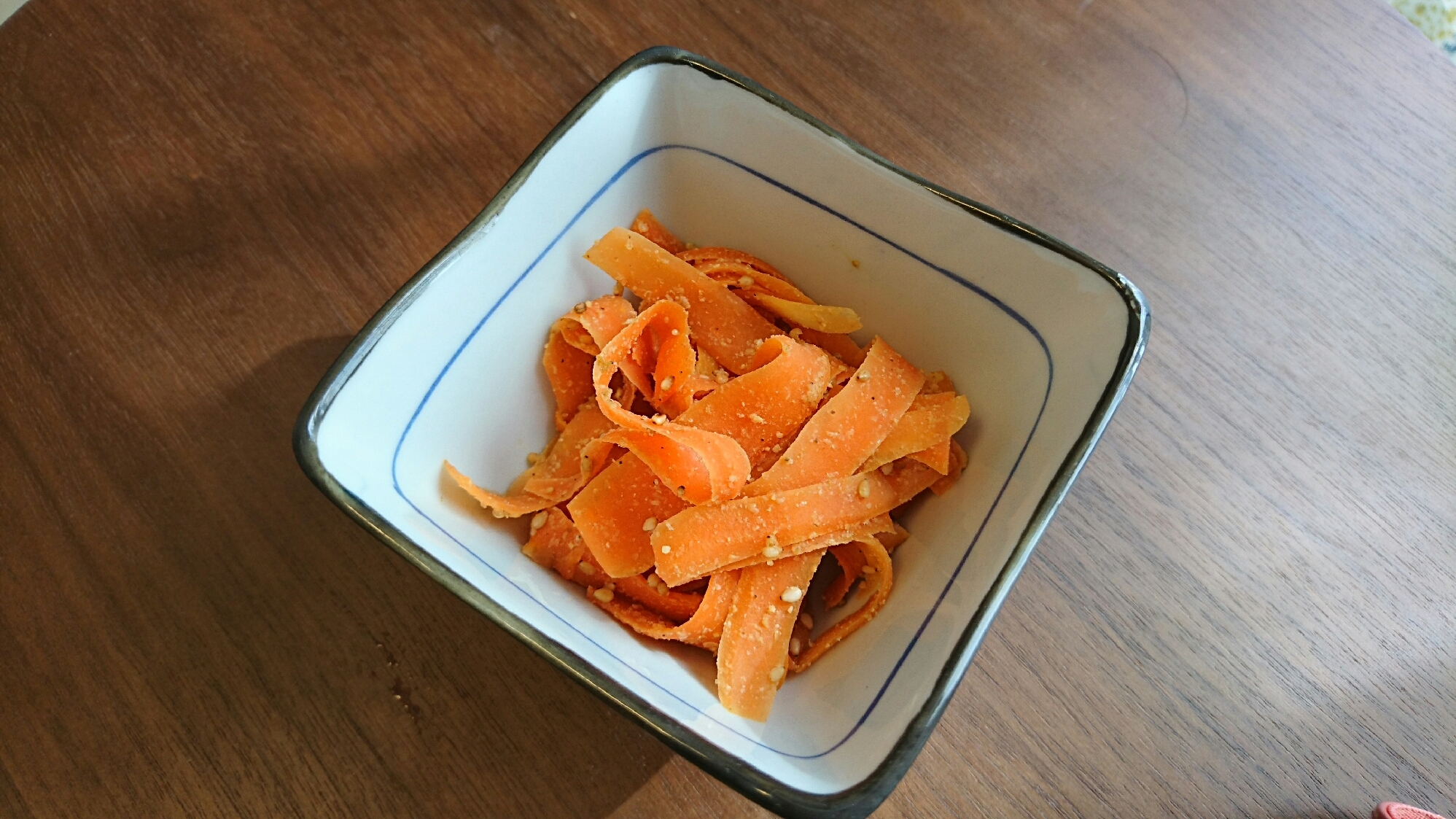 大量消費‼ニンジンのごま和え