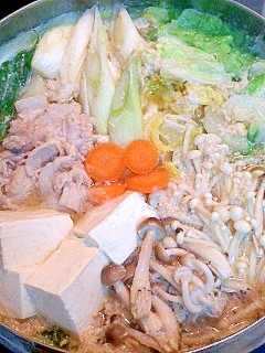 ぽっかぽか とり野菜みそ味の鍋 レシピ 作り方 By Mama Papa 楽天レシピ ぽっかぽか とり野菜みそ味の鍋 レシピ 作り方 By Mama Papa 楽天レシピ