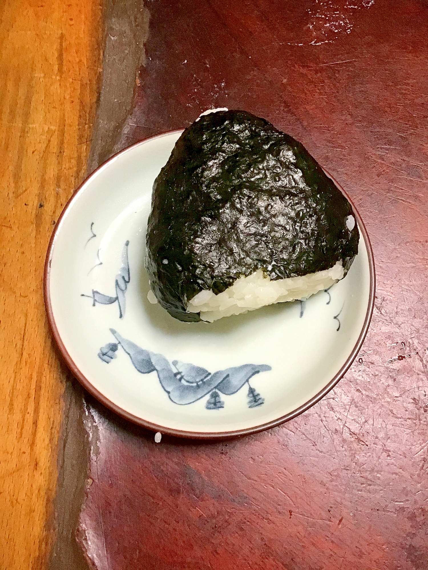 明太バター醤油風おにぎり レシピ 作り方 By とりあえず乾杯 楽天レシピ