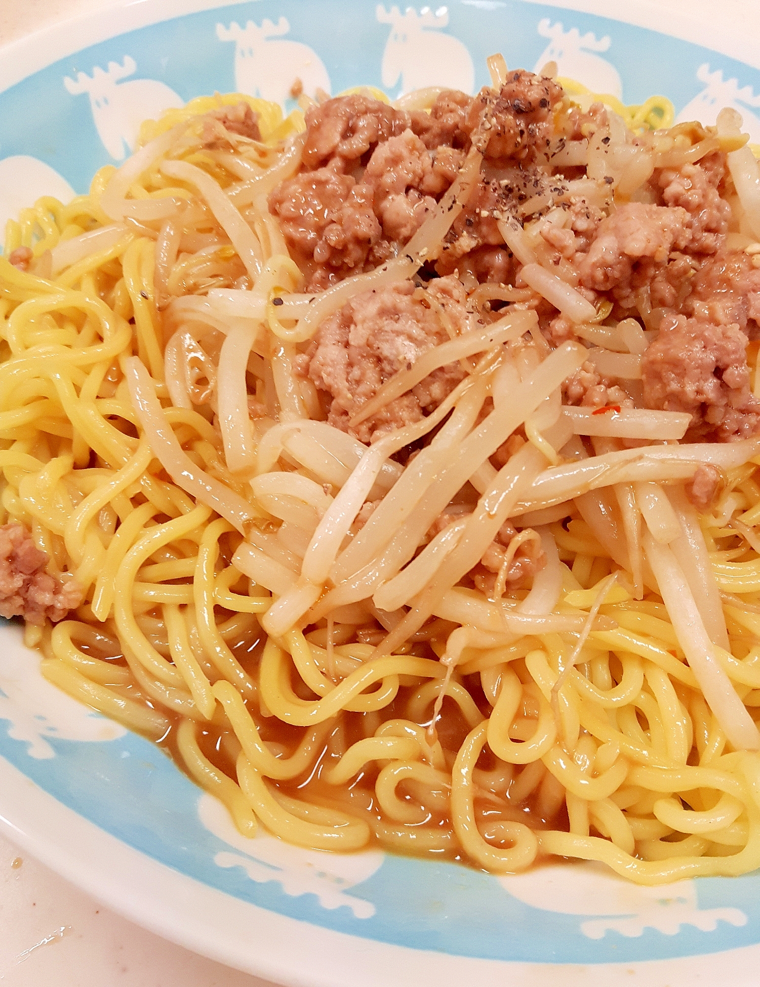 流水麺と電子レンジで(^^)ひき肉ともやしの冷麺♪