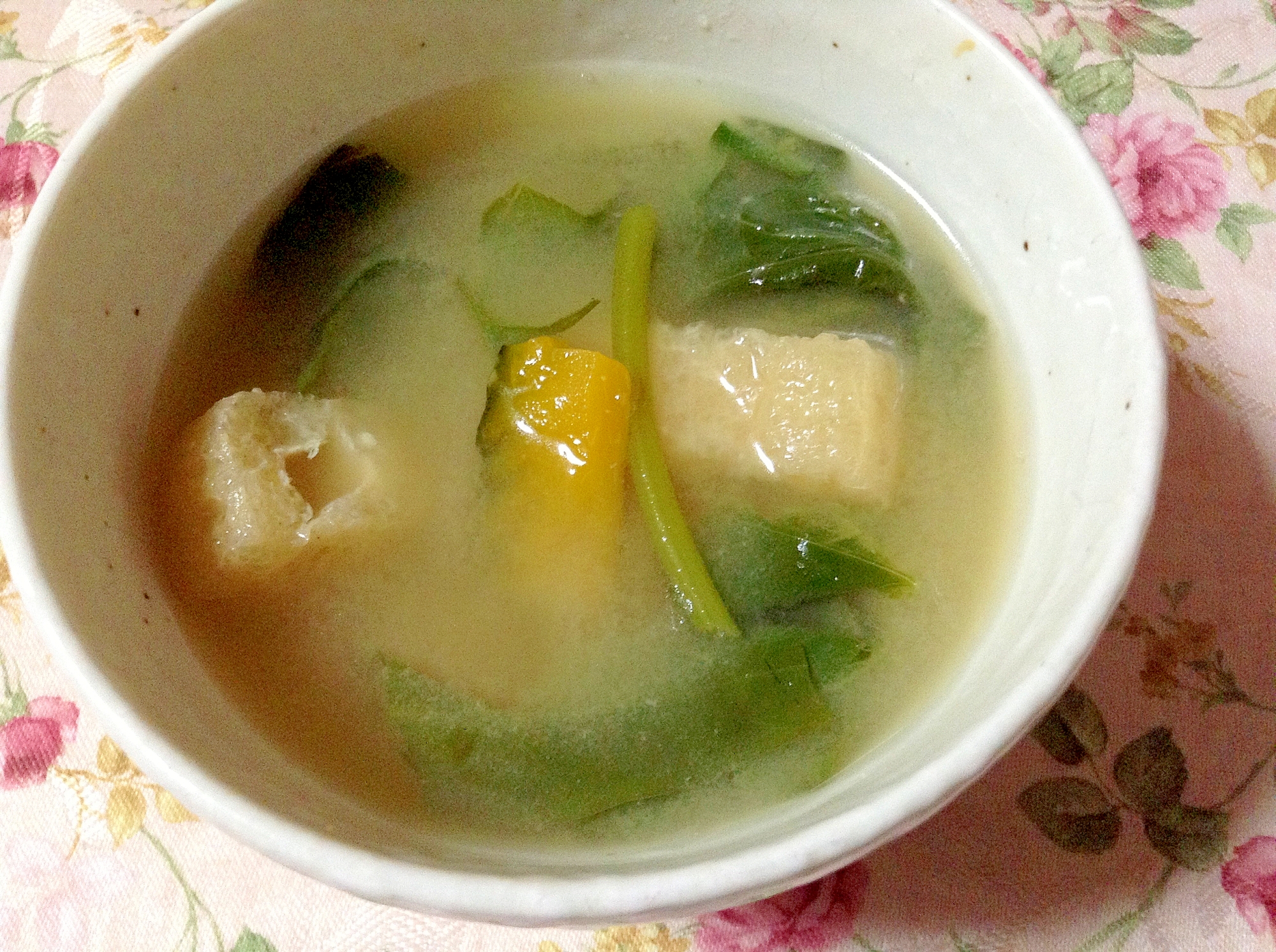 空芯菜とかぼちゃと薄揚げのお味噌汁