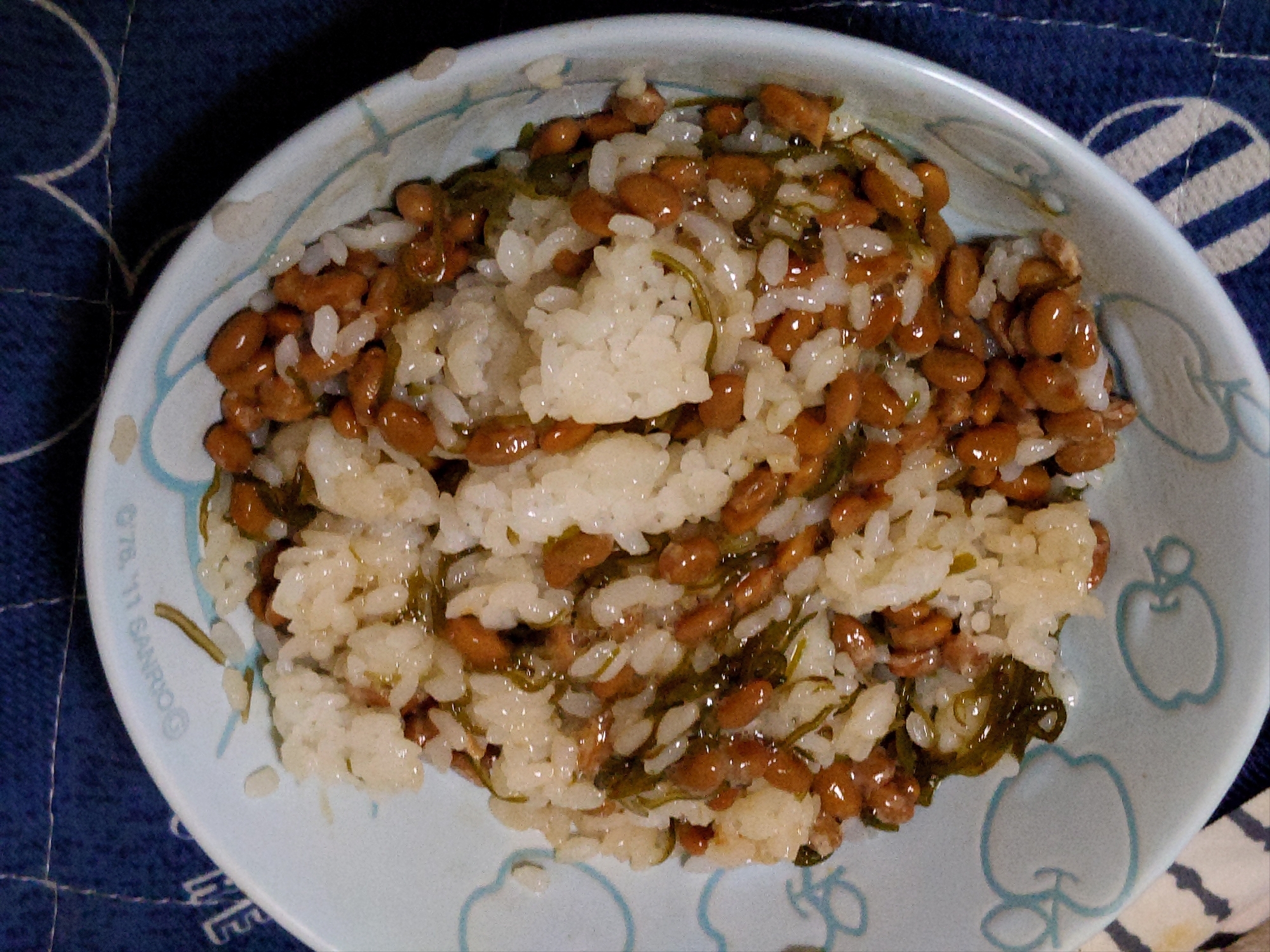 めかぶと納豆のネバネバご飯