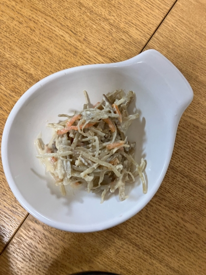 10分で!　胡麻ドレッシングで簡単ごぼうサラダ