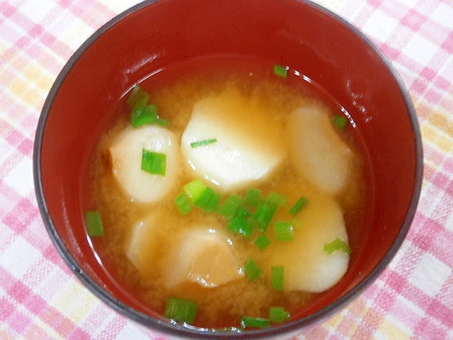 里芋・麩の味噌汁