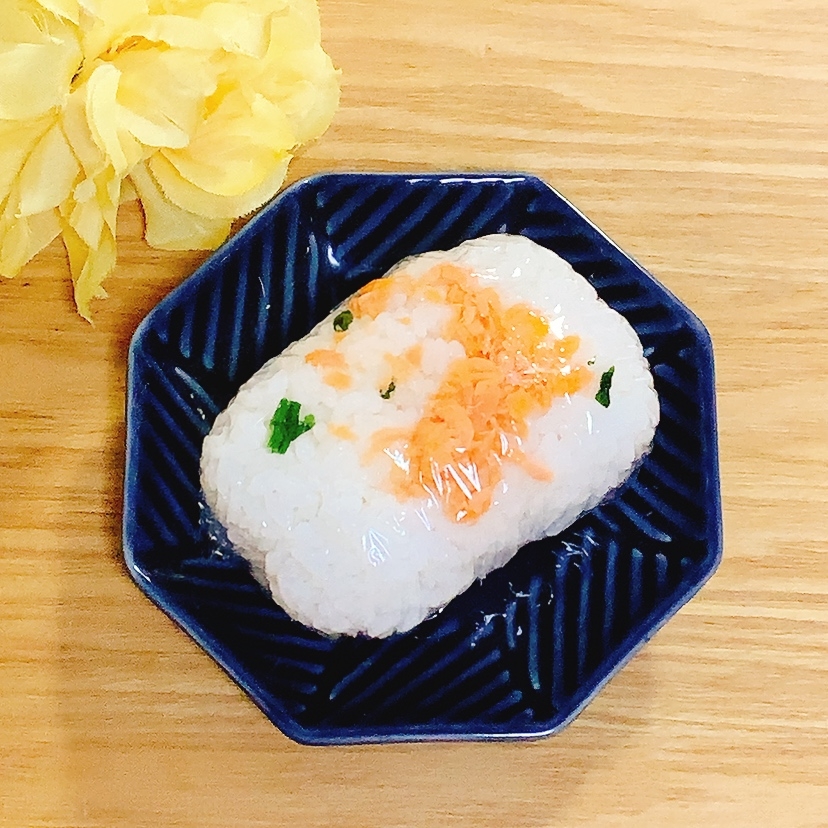 鮭ねぎおにぎり
