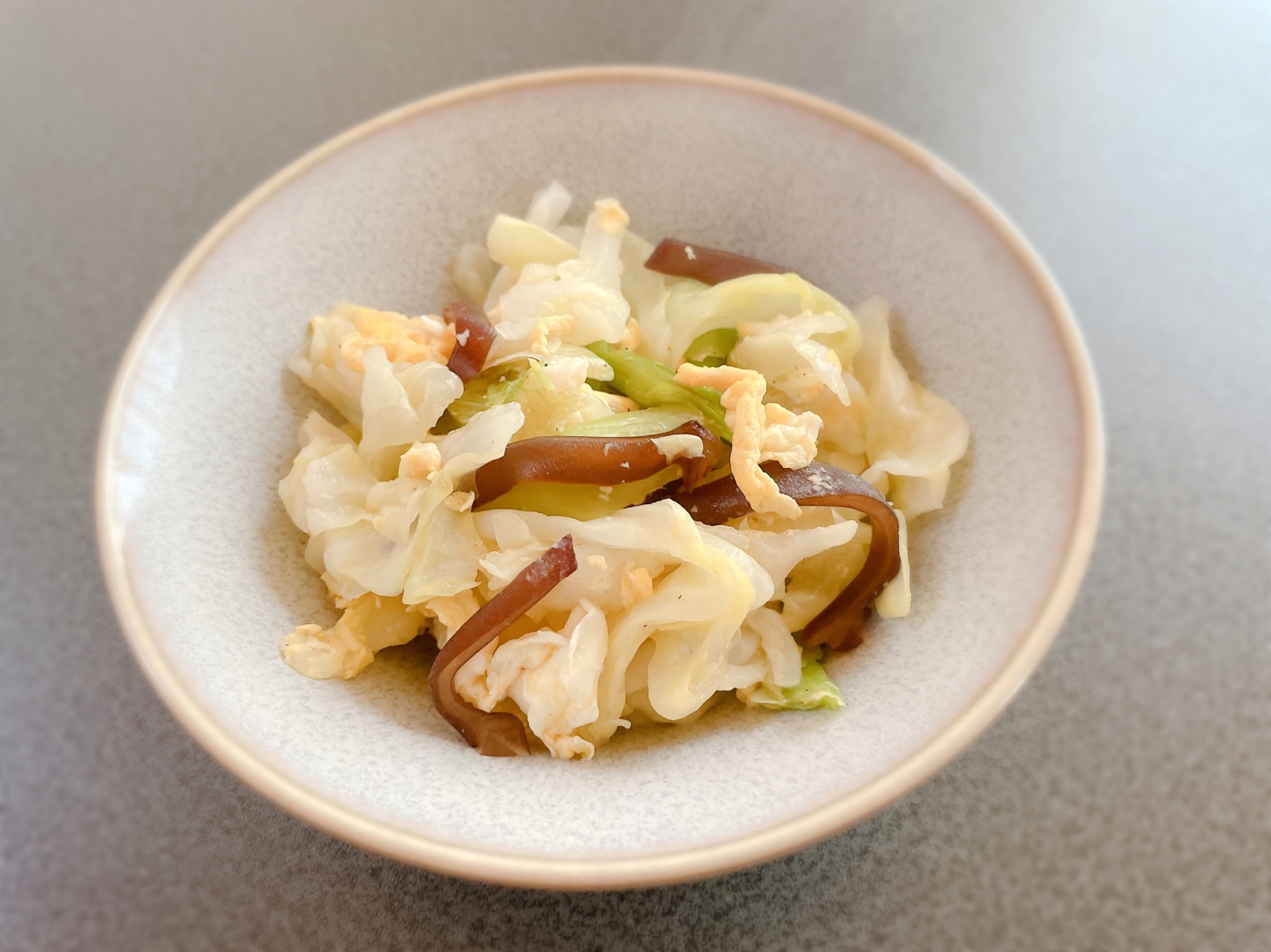 木耳とキャベツの中華炒め