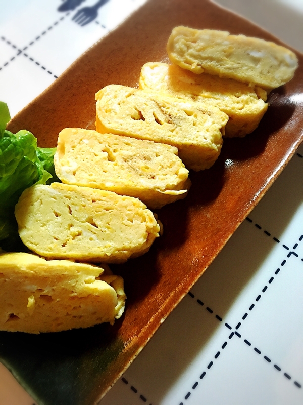 朝食に簡単甘めなだし巻き玉子 レシピ 作り方 By プニプニちゃ 楽天レシピ