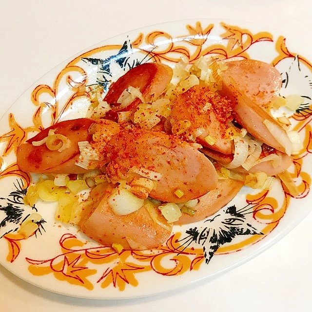 ピリッと美味しい☆魚肉ソーセージと長ねぎの辛子醤油