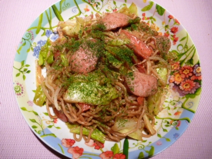 市販の焼きそばでこってり焼きそば