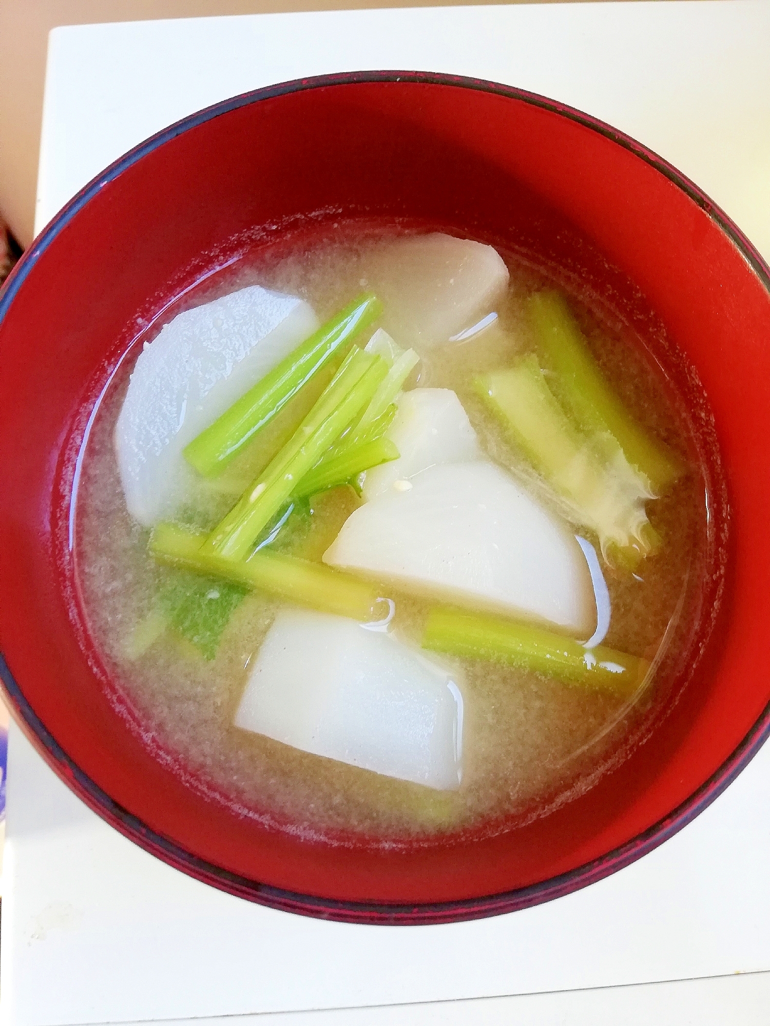 冬のおすすめ☆カブとカブの茎のお味噌汁