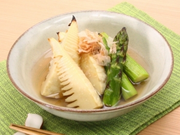 アスパラとたけのこの焼きびたし
