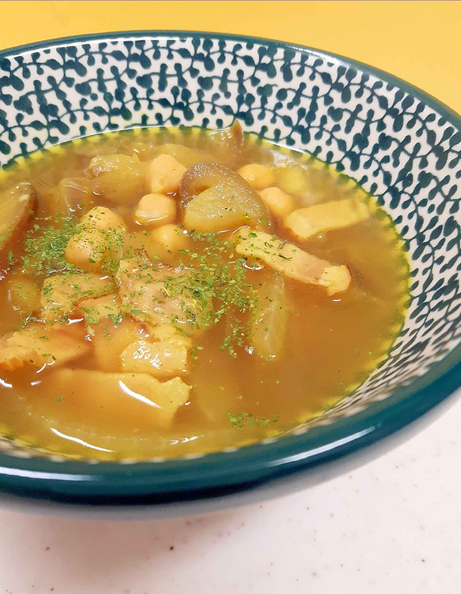 子供が喜ぶ ナスのカレースープwithひよこ豆 レシピ 作り方 By Acchan66 楽天レシピ 子供が喜ぶ ナスのカレースープwithひよこ豆 レシピ 作り方 By Acchan66 楽天レシピ