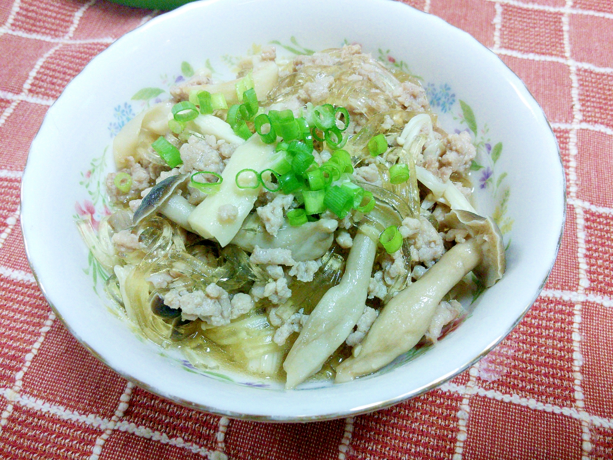 きのこと春雨の蒸し煮